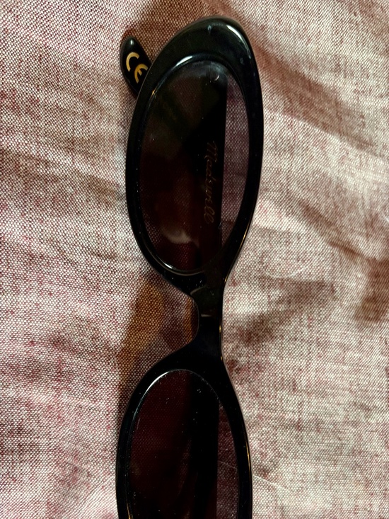 Russell Oval Sunglasses main image 4